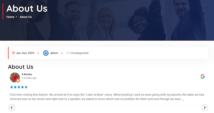 使用 Smash Balloon 創建的輪換客戶推薦